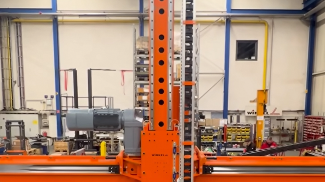 Imponerande 3-axligt portalrobotsystem